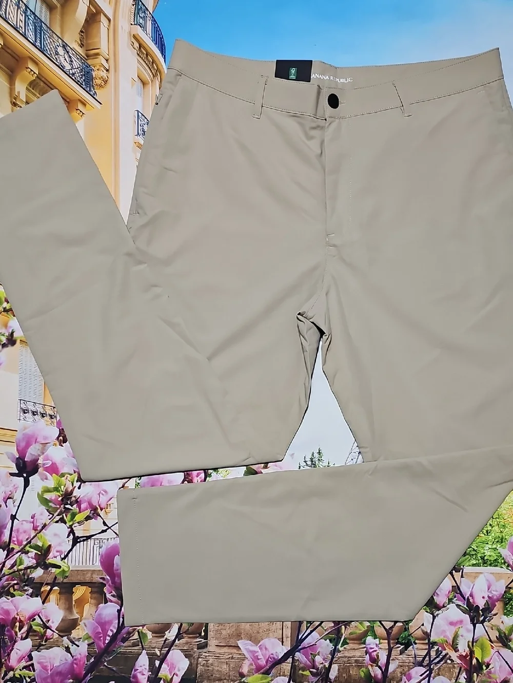 Banana Republic Men's Flat Front Khaki Chinos Size 36x34 New